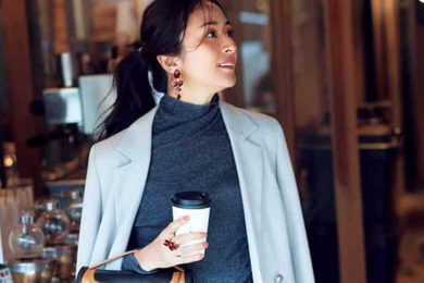 40代の「いつものパンツコーデ」が“おめかし”に変わる【春の羽織り】5選。ランチや母行事も！