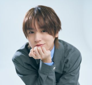 舞台【四畳半神話大系】35歳で“腐れ大学生”を演じる伊野尾慧さん「研究室に入り浸っていた大学4年生の時を思い出す」