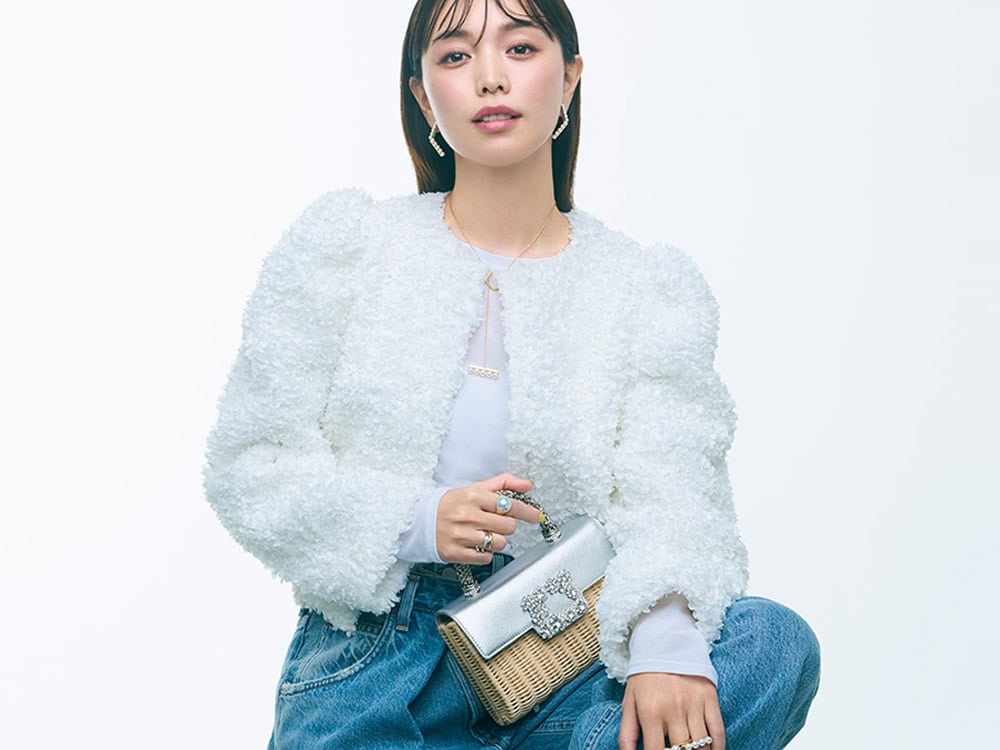 蛯原友里さんと選ぶ【40代が“盛れる”バッグ】大人らしく“キラキラ”を
