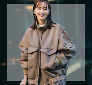 まだ寒い日も、春っぽく洒落る【ニュアンス色ブルゾン】2選。合わせやすさも抜群！