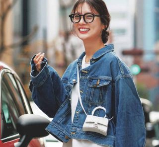 この春は「レースのレイヤード」で脱・地味見え！「パンツ派40代」の合わせ方〈SNAP3選〉