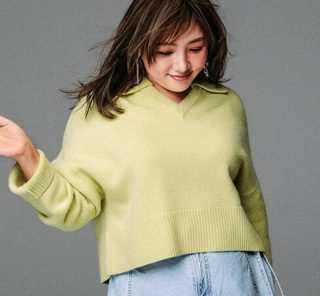 野呂佳代さん、春は「デニムロンスカ」で“女っぽカジュアル”に更新。体型カバーも叶う！