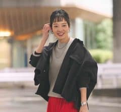 【最高気温16℃】キレイめ派40代の「スカートコーデ」お花見にも〈5選〉