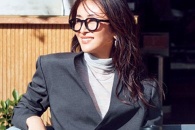 実は朝はまだ寒い【最高気温18℃】「カーデ以上・コート未満」の絶妙ジャケット〈コーデ2選〉