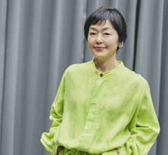 小林聡美さん、還暦を迎えても人生はあと40年続く「なるべく楽な気持ちでいろんなことに向き合いたい」