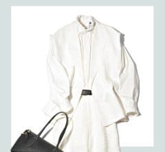 スーツじゃなくても大丈夫！“今どきアイテム”活用の40代【卒入学式コーデ】3選