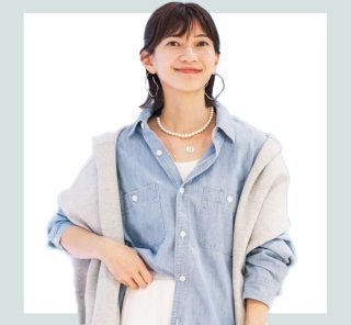春夏は“ちょい甘”が着たくなる！オシャレ40代は【ユニクロ、ZARA】の名品を活用〈SNAP5選〉