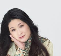 「回り道は、人生の美しさを知れる歩み」人気占い師・真木あかりさんが実践運を味方につける”毎日習慣”