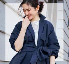 春の「コートを着てても、脱いでもオシャレ」なトップス〈3選〉ランチ会や保護者会にも◎