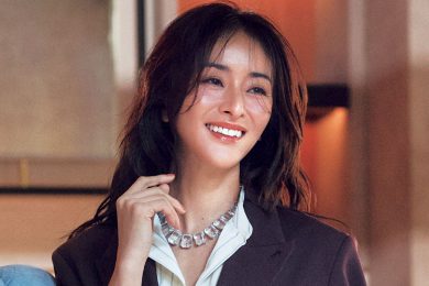 【ベルト付き長め丈ジャケット】でタイトスカートの腰回り問題もクリア