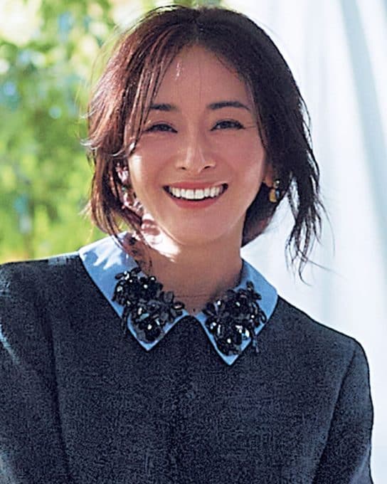 カーデ代わりの【ツイードジャケット】普段使いで式後も出番が途切れない！