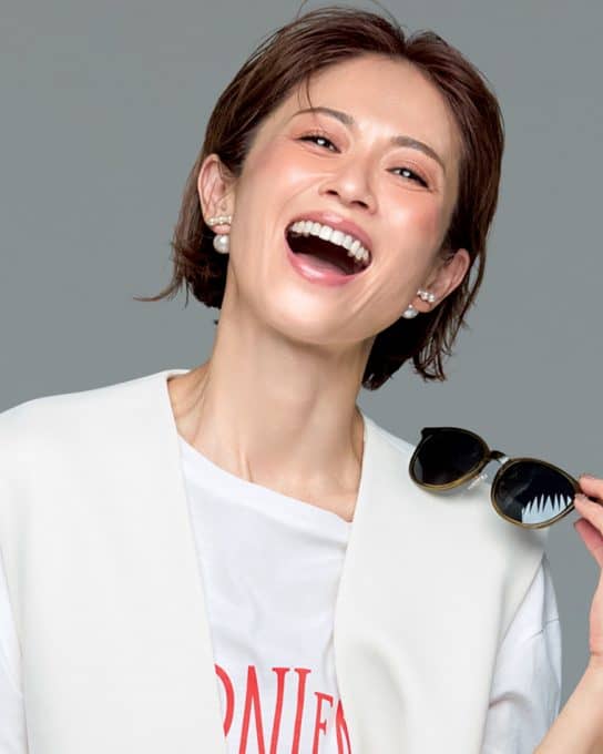 【シンプルキレイめジレ】投入で肌寒さも“どカジュアル”もオシャレに回避