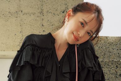 甘×ツヤ黒コーデに【大人ピンク】を効かせてお花見女子会へ