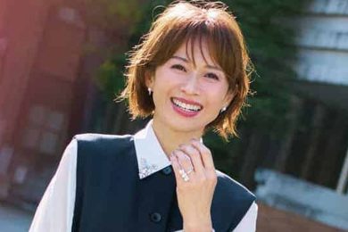 入学式は【ジレセットアップ】にビジューシャツで「はじめまして」に好印象を