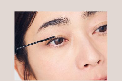 「まつ毛が上がらない！」40代の弱々まつ毛を“上向きキープ”するメーク術