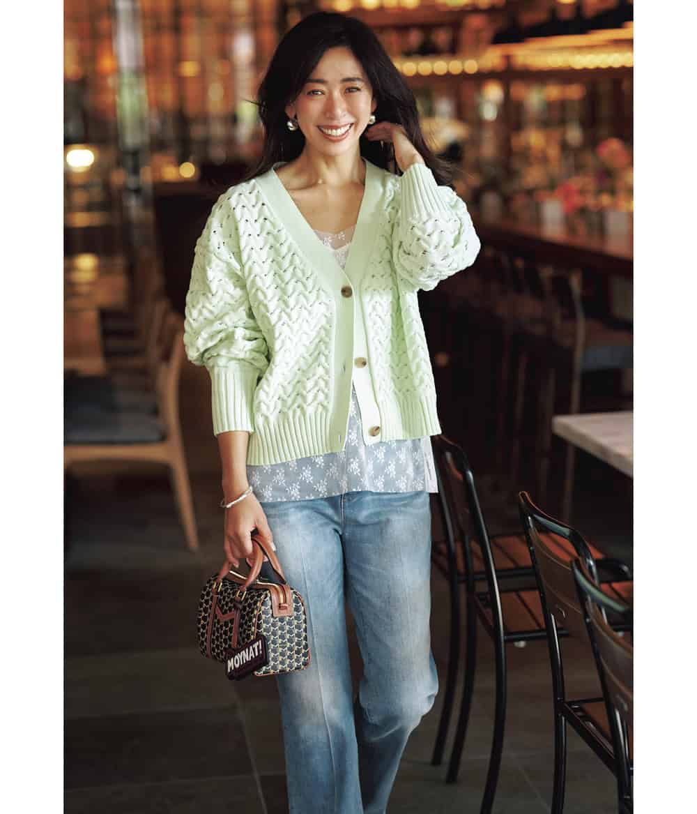 野沢和香 デニム カーディガン レーストップス コーデ