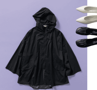モノトーン派が洒落る【レイングッズ】。傘・靴・ポンチョで雨の日も気分をアゲて