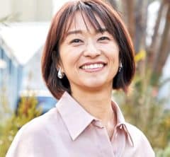 住吉美紀さん52歳、週末は始発で「9代続く米農家の義実家」へ。「素足で泥にまみれる」休日