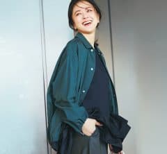 40代の“通勤シューズ”は「スイスイ歩ける＆上品可愛い」が正解！パンツも垢抜ける〈4選〉