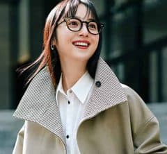 佐々木希さん38歳、“ママ”から気持ちを切り替えるための「きちんと華やぐ」コーデ３選