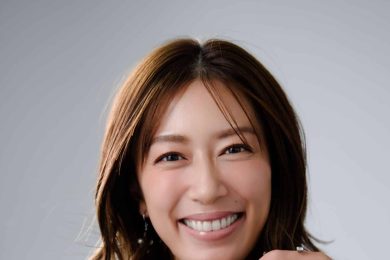 里田まいさん(42)家族のためにもご機嫌でいたい。「無理をしない」ファッションが気分です