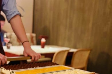 ワゴンデザートに心が躍る！大人が通いたくなるモダンフレンチ「Prés de L'AS」がOPEN