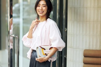 １着で「センスいい人」に整う！40代のオシャレにちょうどいい【最旬トップス】コーデ３選