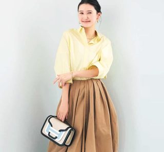 今、40代のスカートコーデは「ヒール」にシフト！大人気【プチヒール】最旬６選