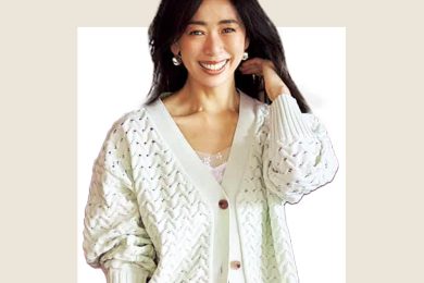 40代の普段着カジュアルは【キレイ色カーデ】で即・おめかし感！垢抜ける〈旬カラー〉3選