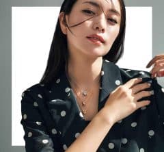 蛯原友里さんを虜にした【シャネル】の「腕時計とジュエリー」。今、どう着けたい？