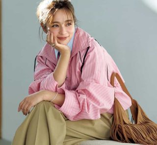 40代ママの“ゆるっと上品可愛い”【キレイめ春カジュアル】2選。ランチもお出かけも！