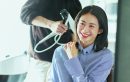 高垣麗子 ネイビーストライプシャツ コーデ