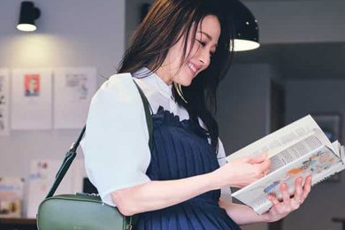 パンツ派40代ママに、“ゆるっと大人可愛い”【キレイめカジュアル】コーデ2選