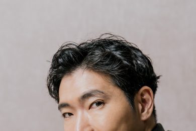 柄本 佑さん、「僕は家族の足を撮るのが好き。母ちゃんも、足を撮るのが好きでした」