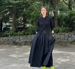 足元だから思い切り差し色イエローで遊ぶ!【モデル私服コーデ】