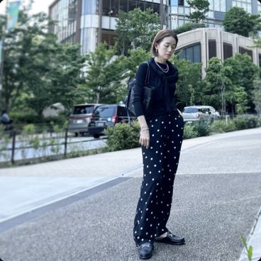 家で着ようと思っていたけれど．．．着てみたら意外に一軍パンツに昇格！【モデル私服コーデ】