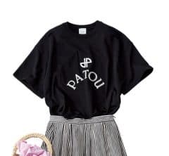 40代の定番「Tシャツ×ロンスカ」、もっと今っぽくなる〈形と合わせ方〉３選