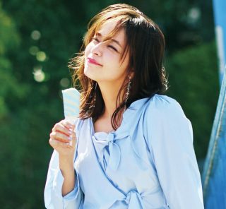 甘ブラウス×デニムの【爽やかブルーコーデ】で暑さもイライラもクールダウン