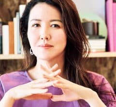 「何かに挑戦したいなら、『人に相談しない』こと」孤独でも…山本モナさん、40代で掴んだ“自分名義”の未来