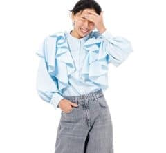40代のデニム「何にでも合う」「洒落る」で選ぶなら…【薄色ブラック】が大正解!