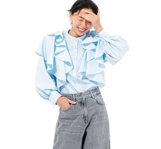 40代のデニム「何にでも合う」「洒落る」で選ぶなら…【薄色ブラック】が大正解！