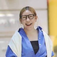 根津あやさん　43歳