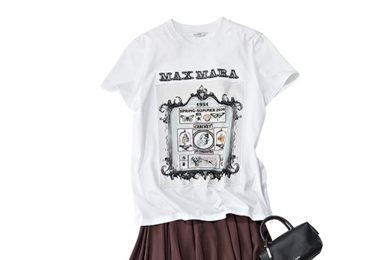 キレイめ派40代が投資すべきは【マックスマーラのTシャツ】！気負わず一気に垢抜ける