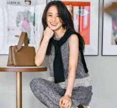 40代の【ランチ会トップス】正解は？シックに着映える“モノトーン”がちょうどいい！