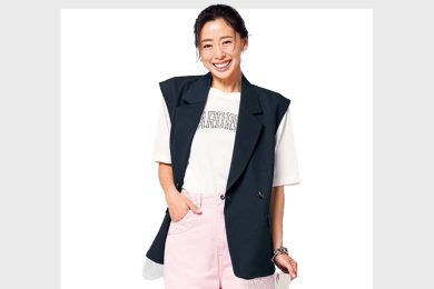 パンツ派40代の「なんか地味…」は、【ジレ、半袖ジャケット】で即解決！