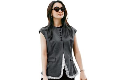 【モノトーン派40代の夏カジュアル】大人に似合うスポサン＆スニーカーで〈3選〉