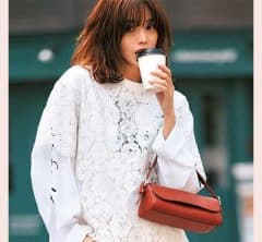 「40代のデニムには、甘さが必要」蛯原友里さんと見つけた、理想的コーデ