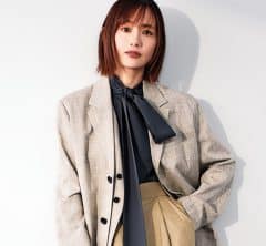 中村ゆりさん44歳、俳優歴20年「私は天才型じゃないから」その自覚が生んだ、仕事の姿勢と服選び