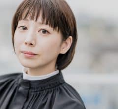夏帆さん、「小５年でデビューしたものの気持ちが追い付かず 思春期の頃はどこかモヤモヤしていました」