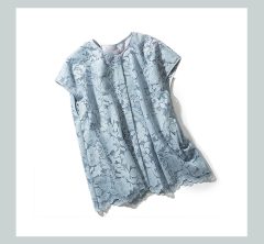 パンツ派40代が、1着で今夏らしく華やげる！【レーストップス】大人好みの〈3選〉